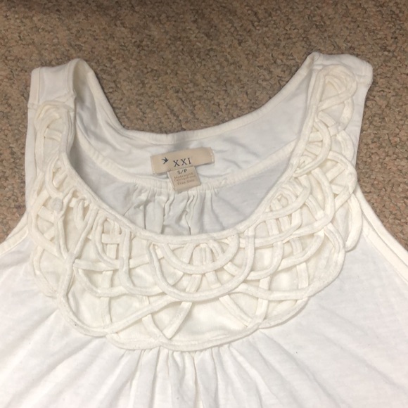 F21 Flow Tank - Picture 2 of 3